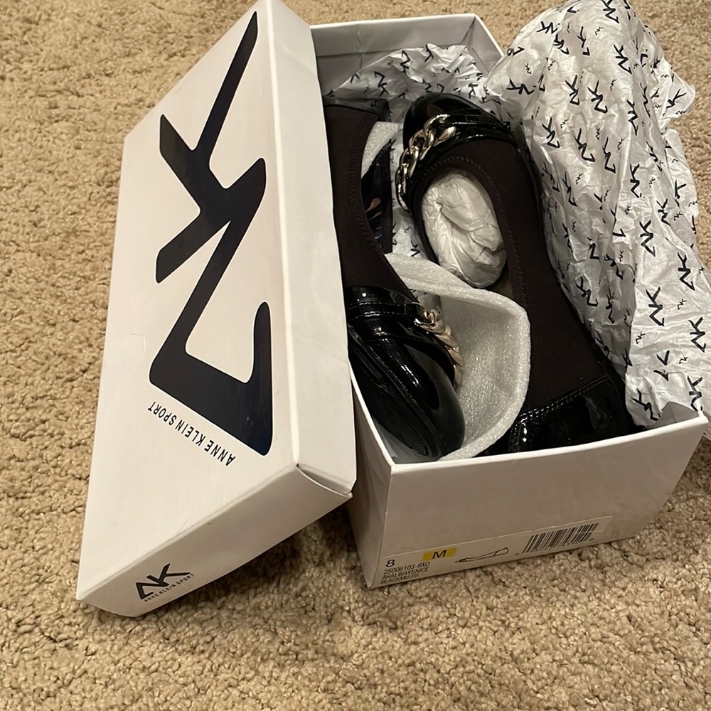 Anne Klein Sport Flats black size 8M